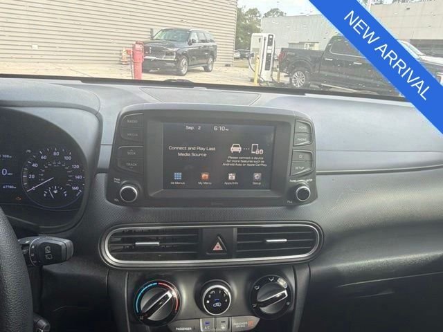 Certified Used 2019 Orange Hyundai SE image 17