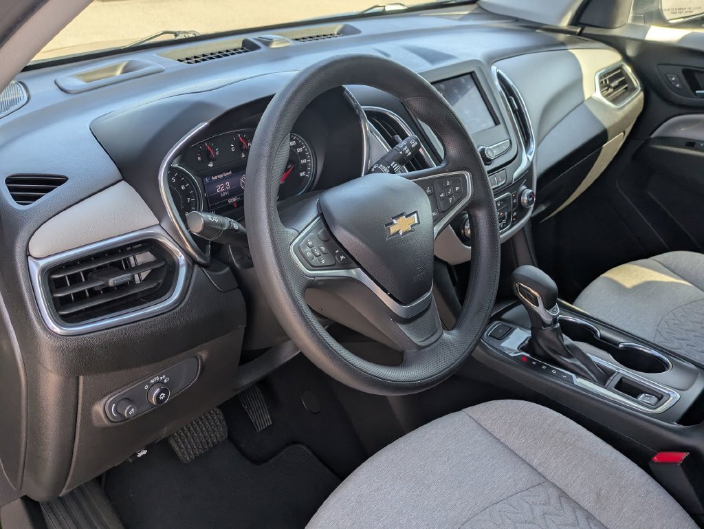 Used 2023 Gray Chevrolet LT image 33