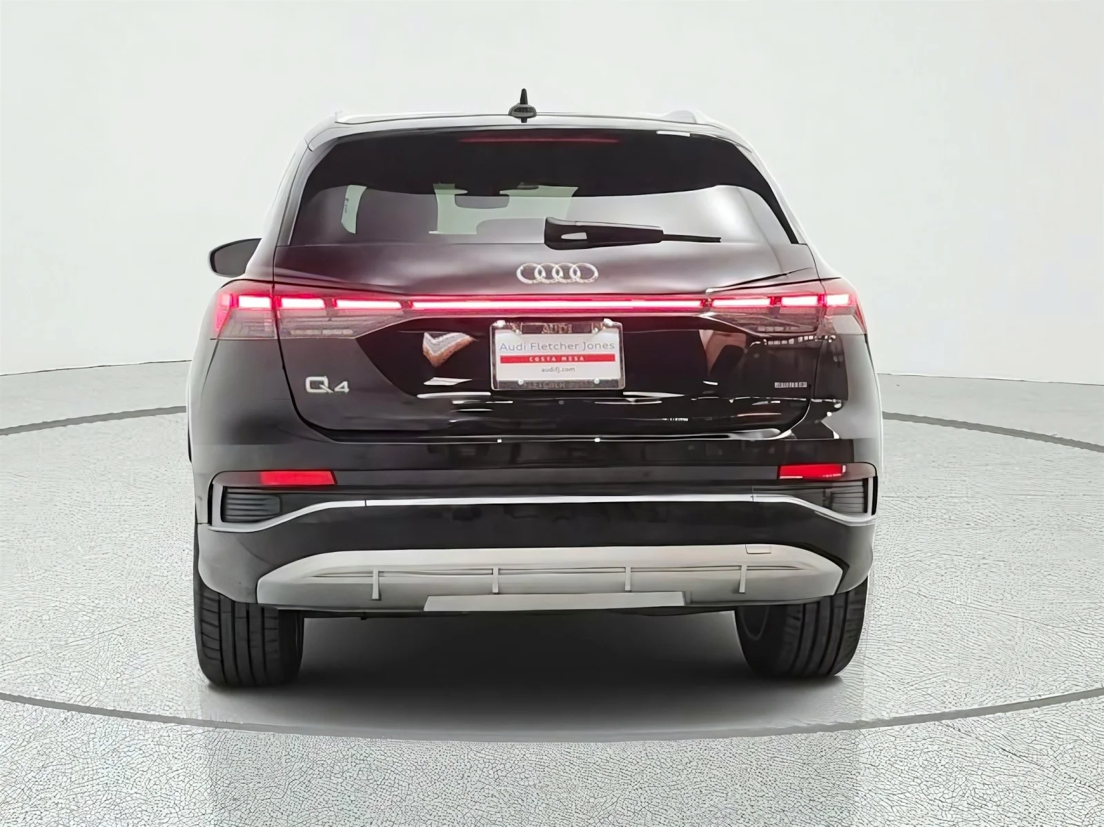 Used 2023 Mythos Black Metallic Audi Premium Plus image 6