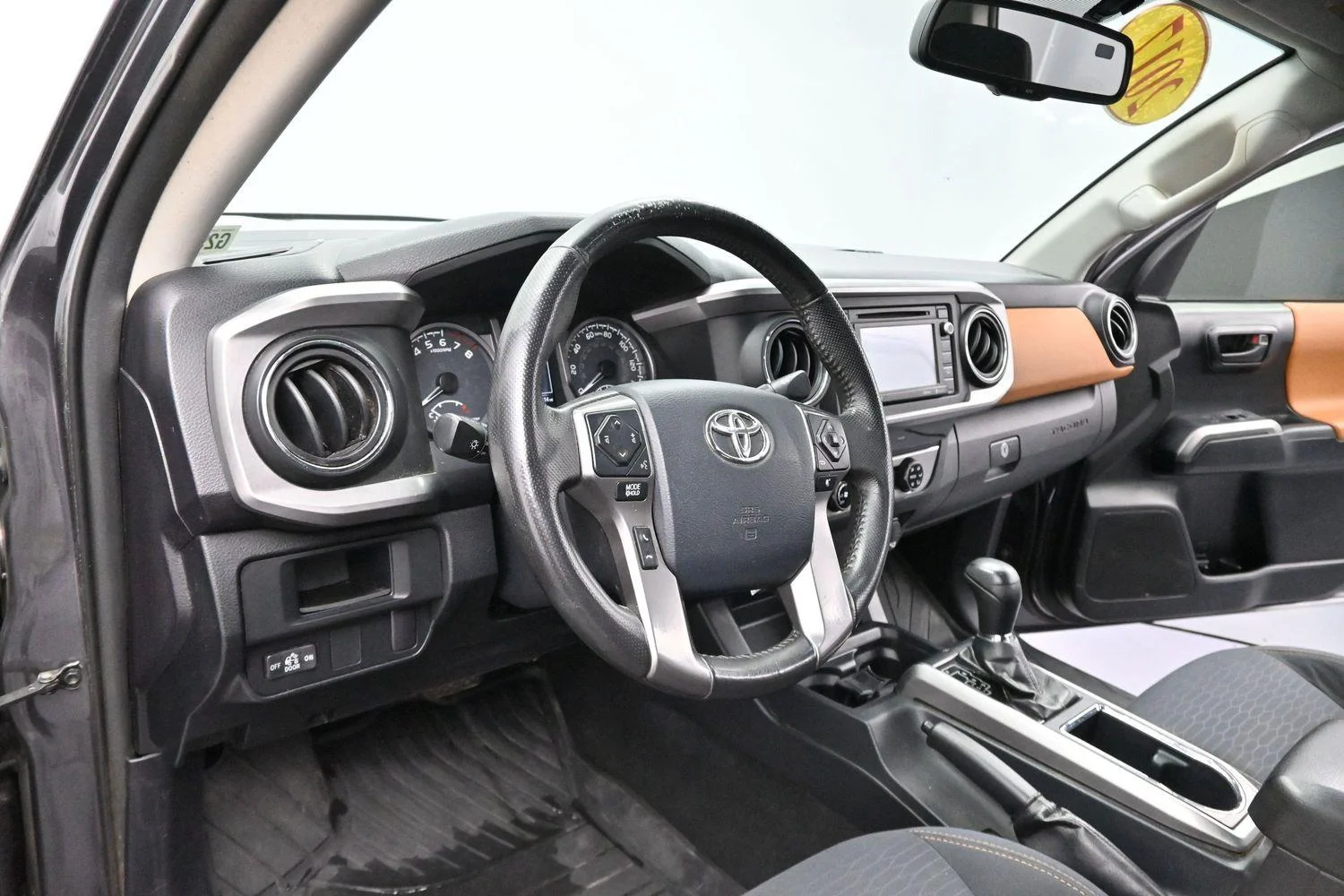 Used 2017 Magnetite Gray Metallic Toyota SR5 image 14