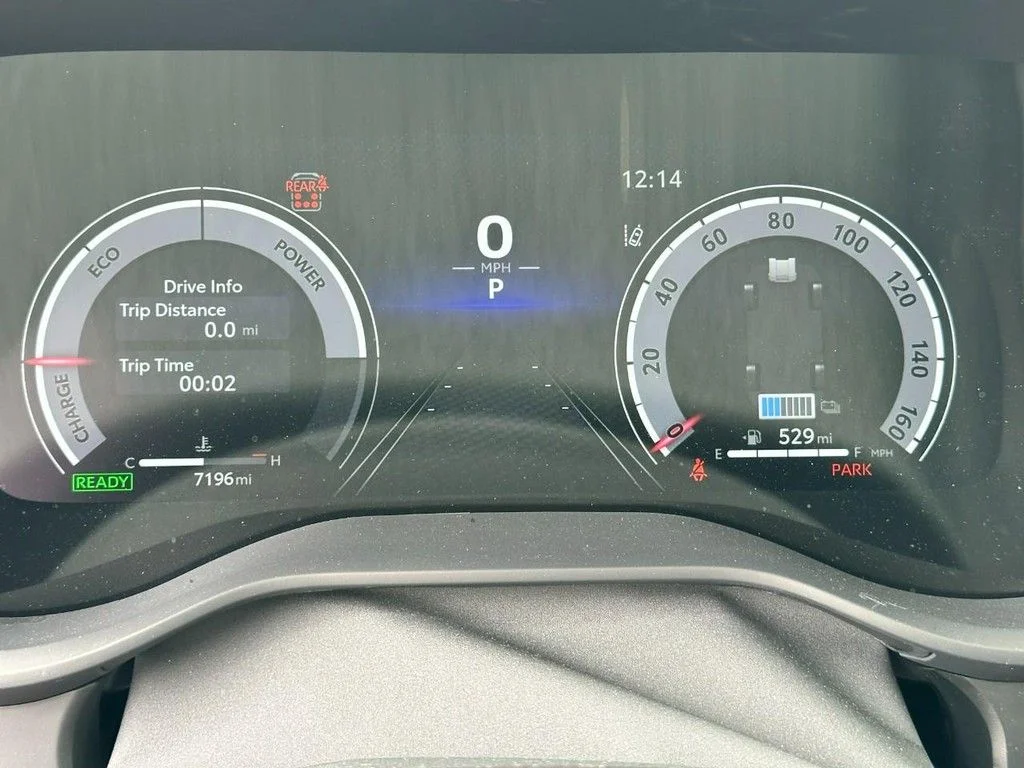 Used 2026  Toyota Platinum image 28