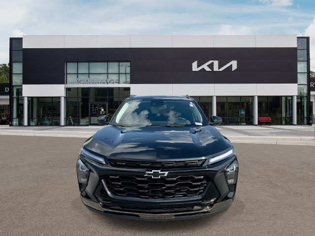 Used 2025 Black Chevrolet ACTIV image 3