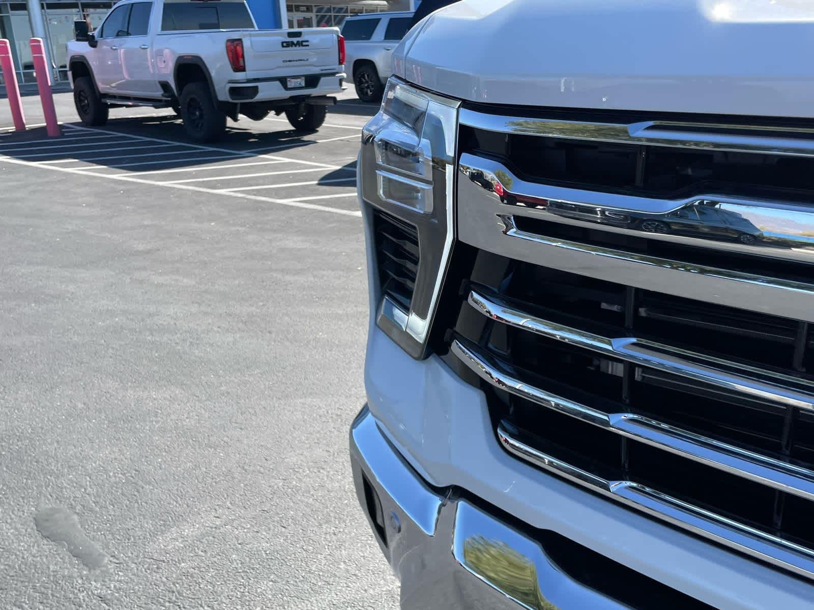 2026 Chevrolet Silverado 3500 HD LTZ - Photo 18