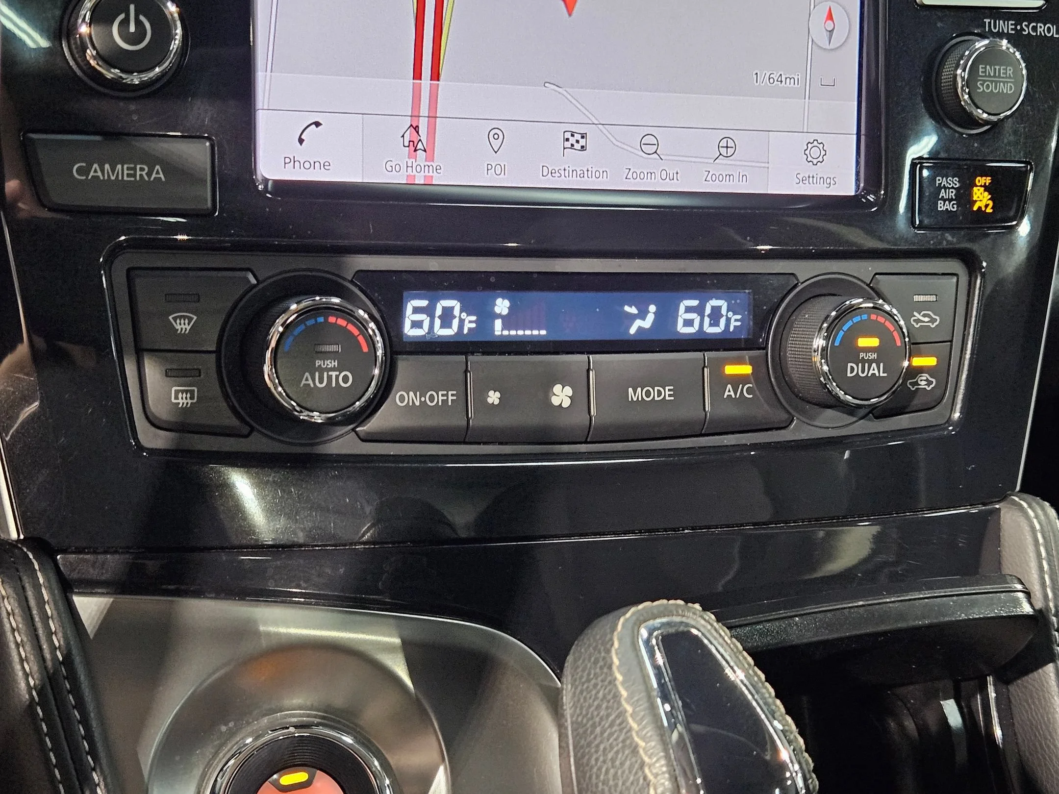 Used 2020 Super Black Nissan Platinum image 32
