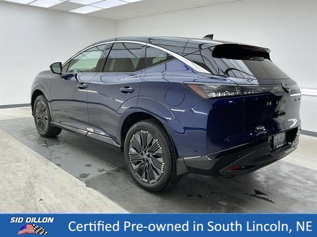 Used 2025 Deep Ocean Blue Pearl/Super Black Nissan Platinum image 6