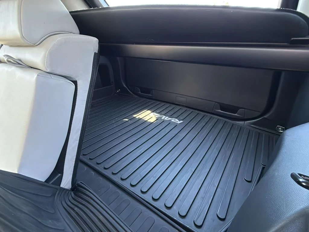 2024 Toyota RAV4 XLE Premium - Photo 28