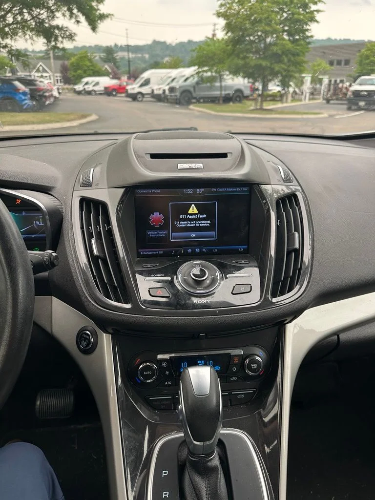 Used 2013 White Ford SEL image 15