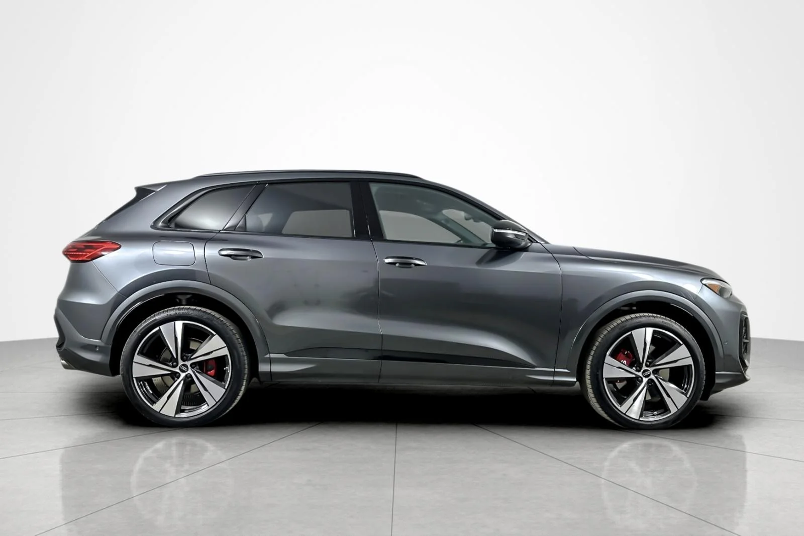 New 2026 Daytona Gray Metallic Audi Premium Plus 3.0 TFSI quattro image 7