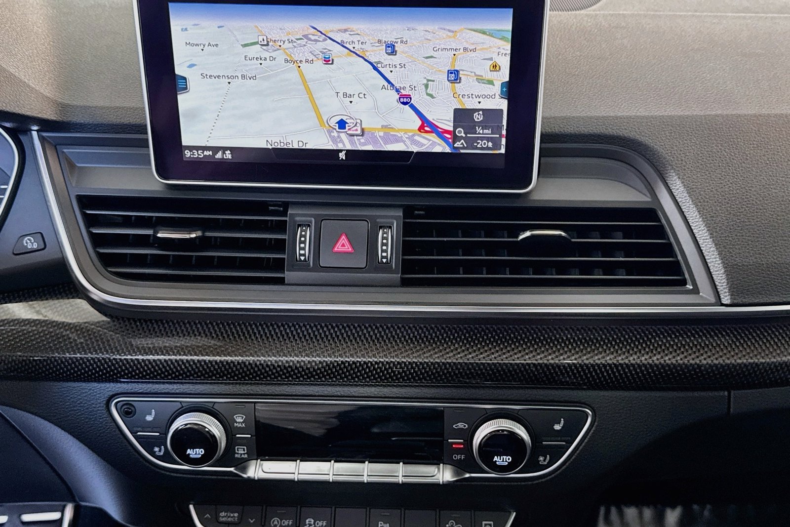Used 2018  Audi Prestige image 17