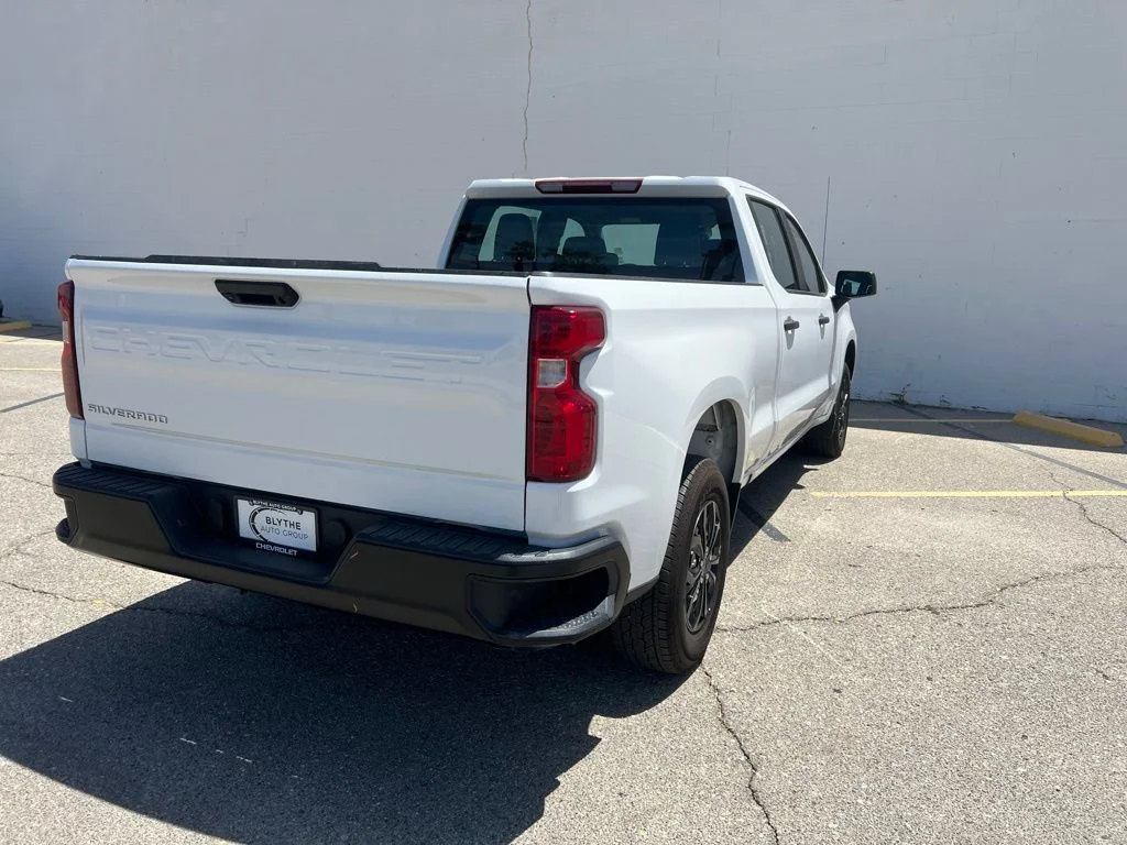 Used 2025 White Chevrolet WT image 6