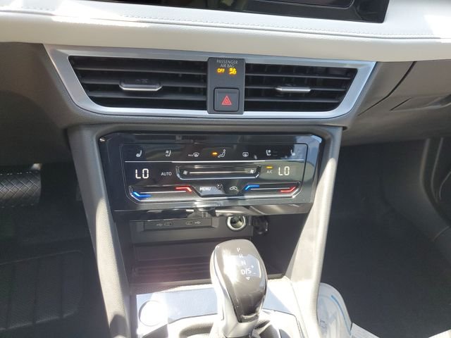 New 2026 White Volkswagen 1.5T SEL image 26