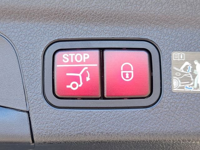 Certified Used 2026 Black Mercedes-Benz GLE 350 image 18