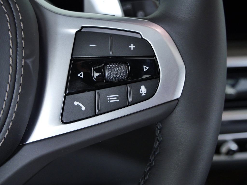 New 2027 Brooklyn Grey Metallic BMW xDrive40i image 42