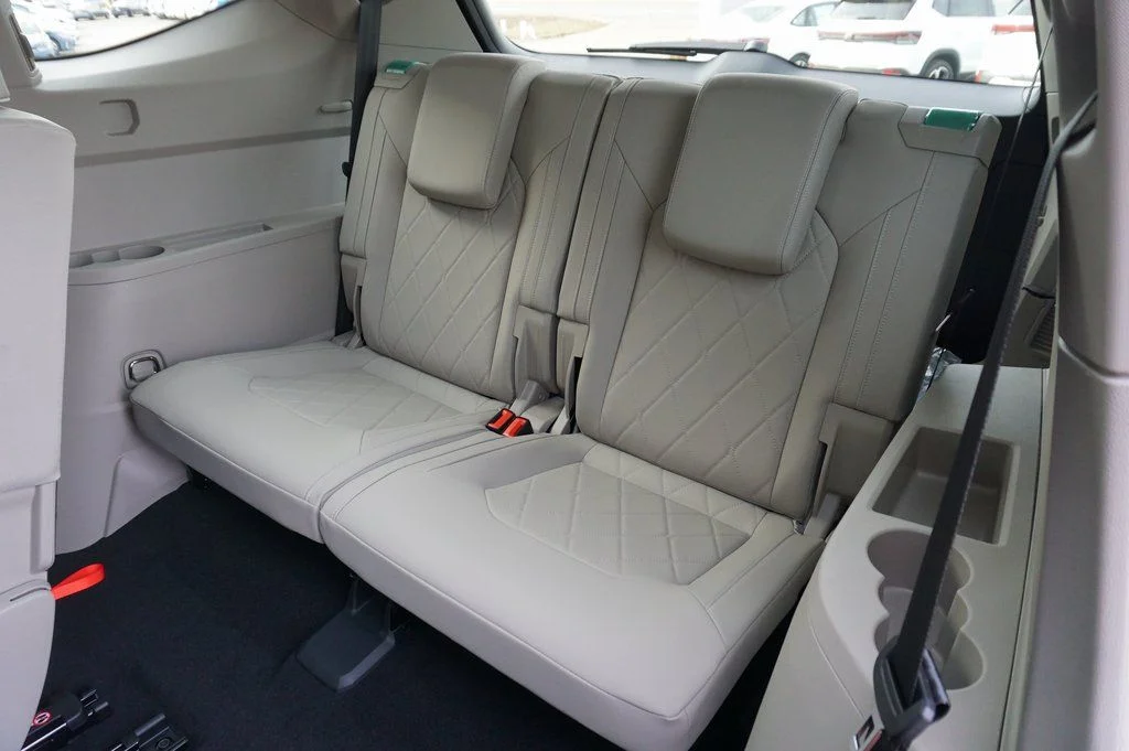 New 2026 Deep Black Volkswagen 2.0T SEL Premium R-Line image 12