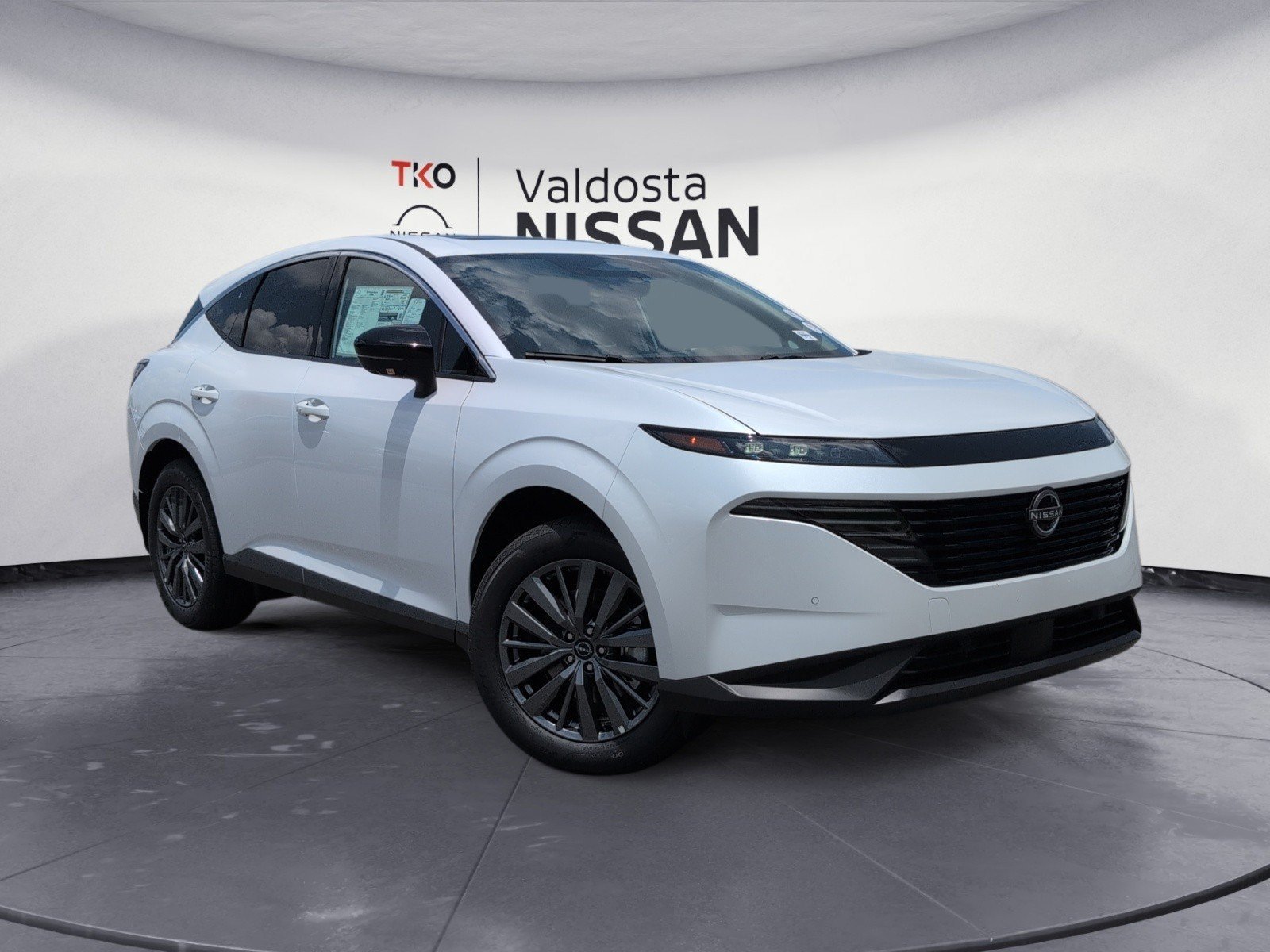 New 2026 Everest White Pearl TriCoat Nissan SL image 2
