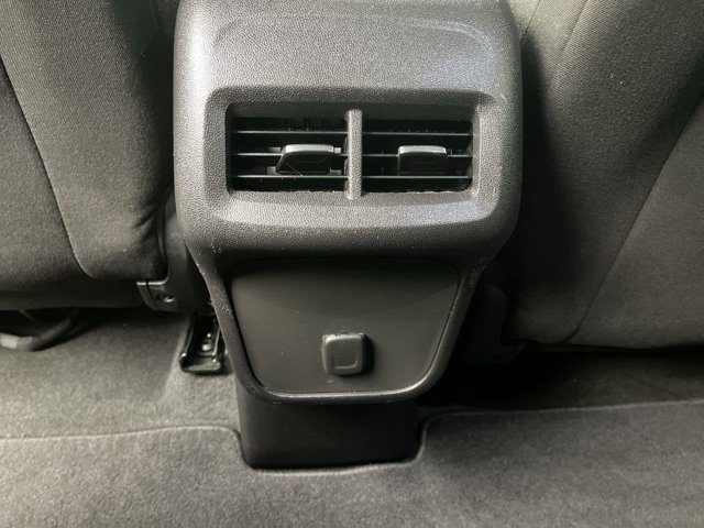 Used 2018 Summit White Chevrolet LT image 11