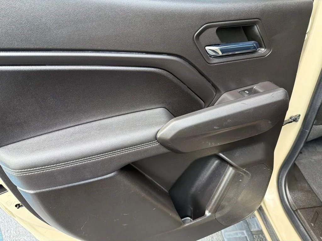 Used 2023 Beige GMC Elevation image 12