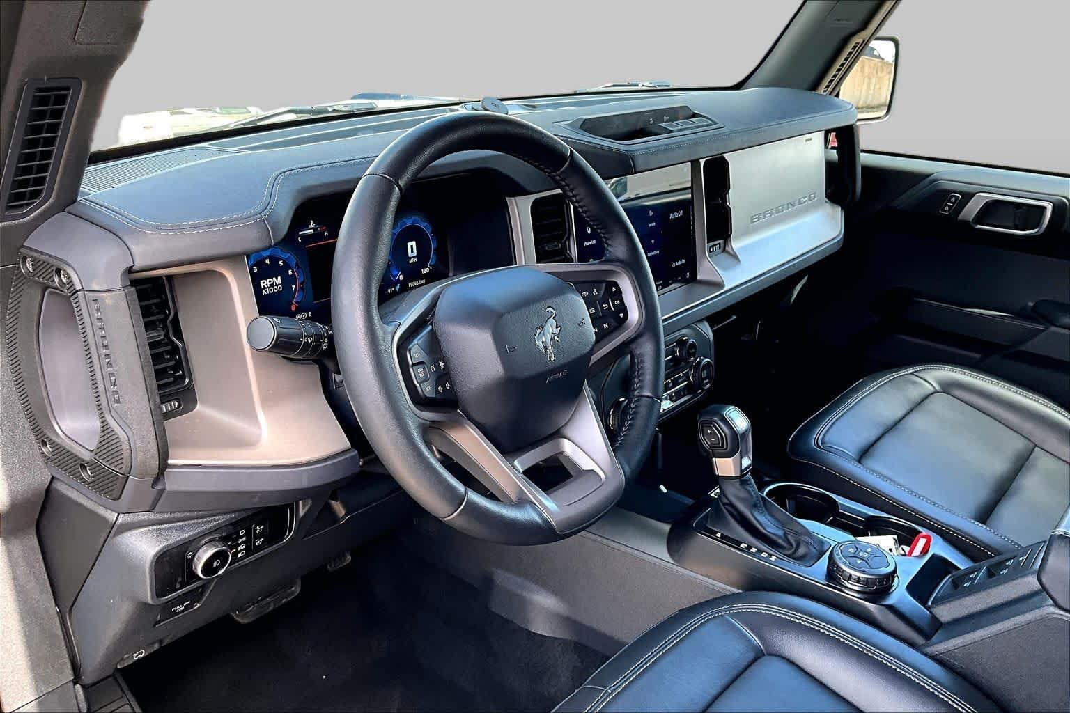 Certified Used 2025 Shadow Black Ford Outer Banks image 18