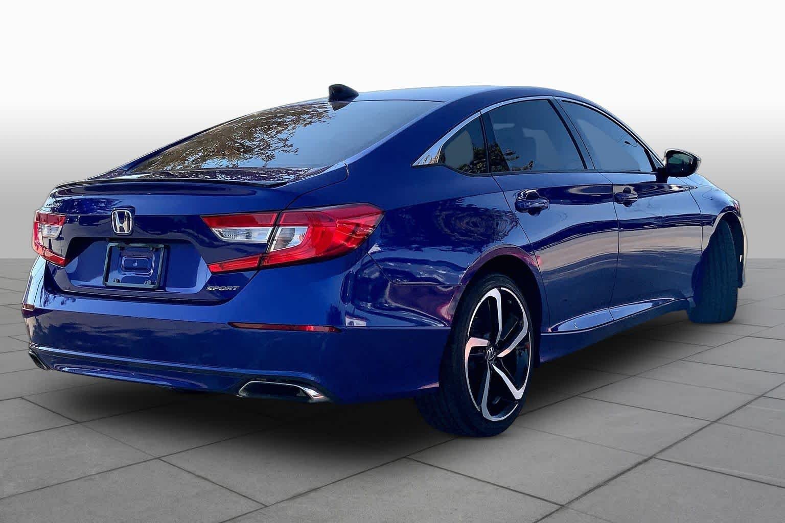 Used 2021 Still Night Pearl Honda Sport image 13