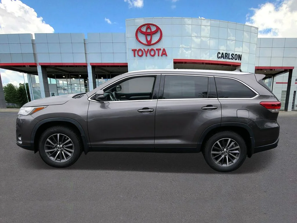 Certified Used 2019 Gray Toyota XLE image 7