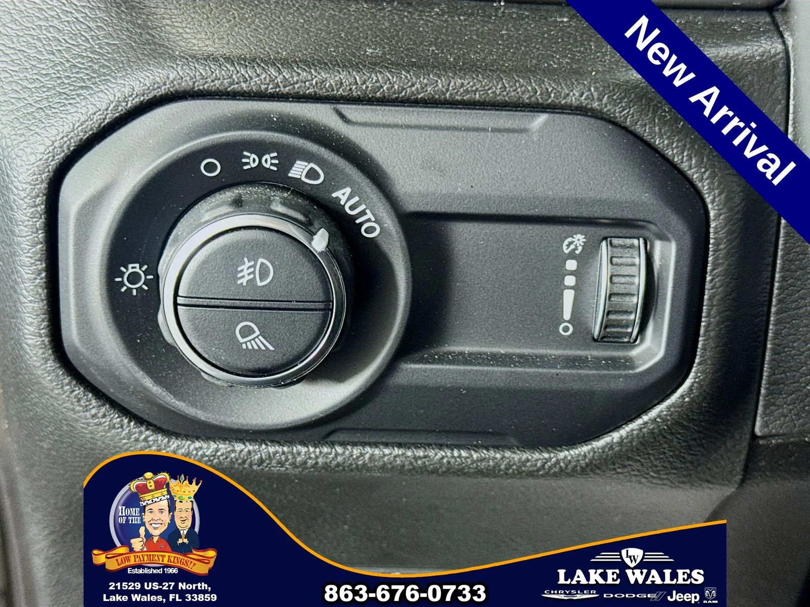 Used 2023 Gray Jeep Willys image 10