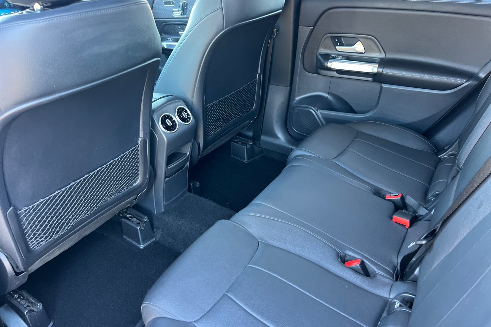 Certified Used 2023 Mountain Gray Metallic Mercedes-Benz 250 image 4