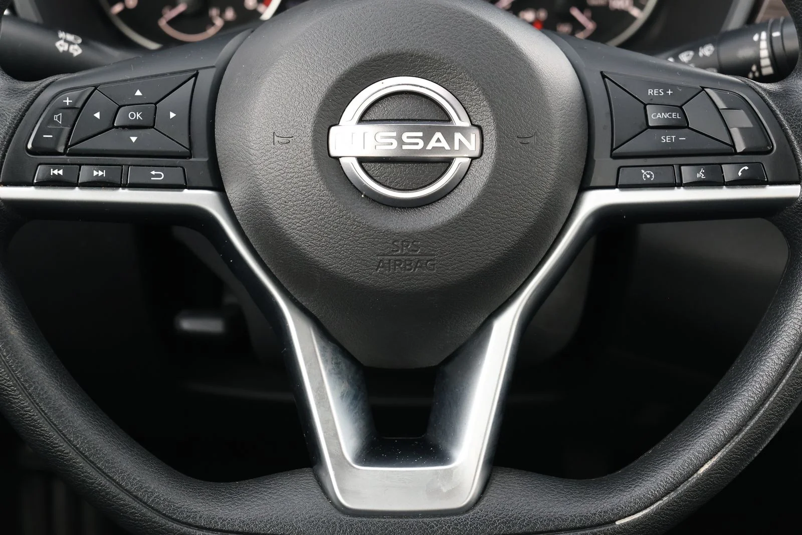 Used 2024 Gray Nissan 2.5 SV image 16
