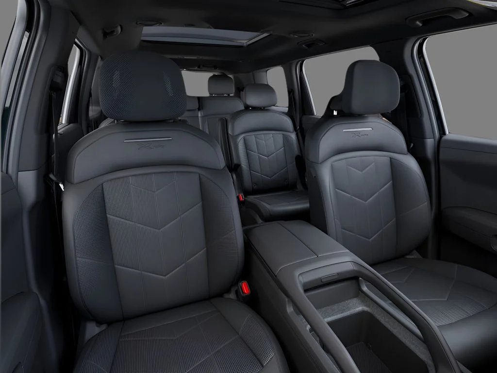 New 2027 Black Jade Green Kia X-Pro SX image 2