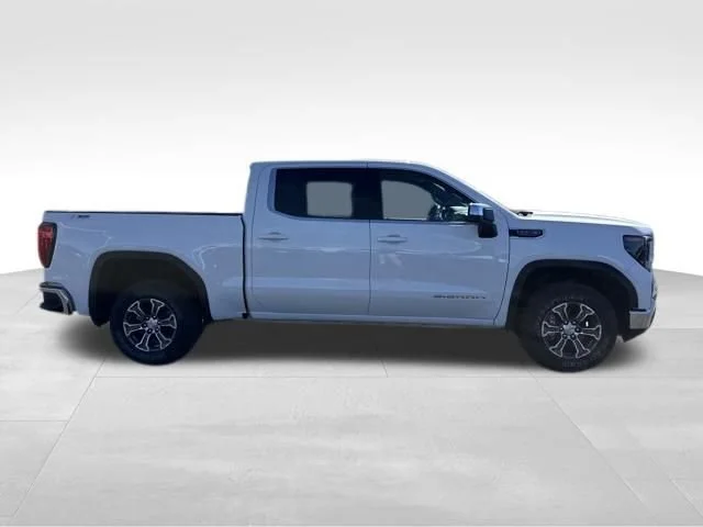 New 2026 Summit White GMC SLE image 6