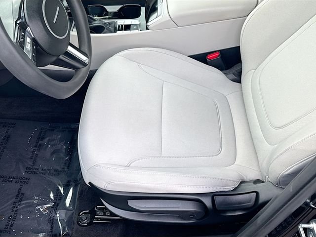 Used 2026 Black Hyundai SE image 19
