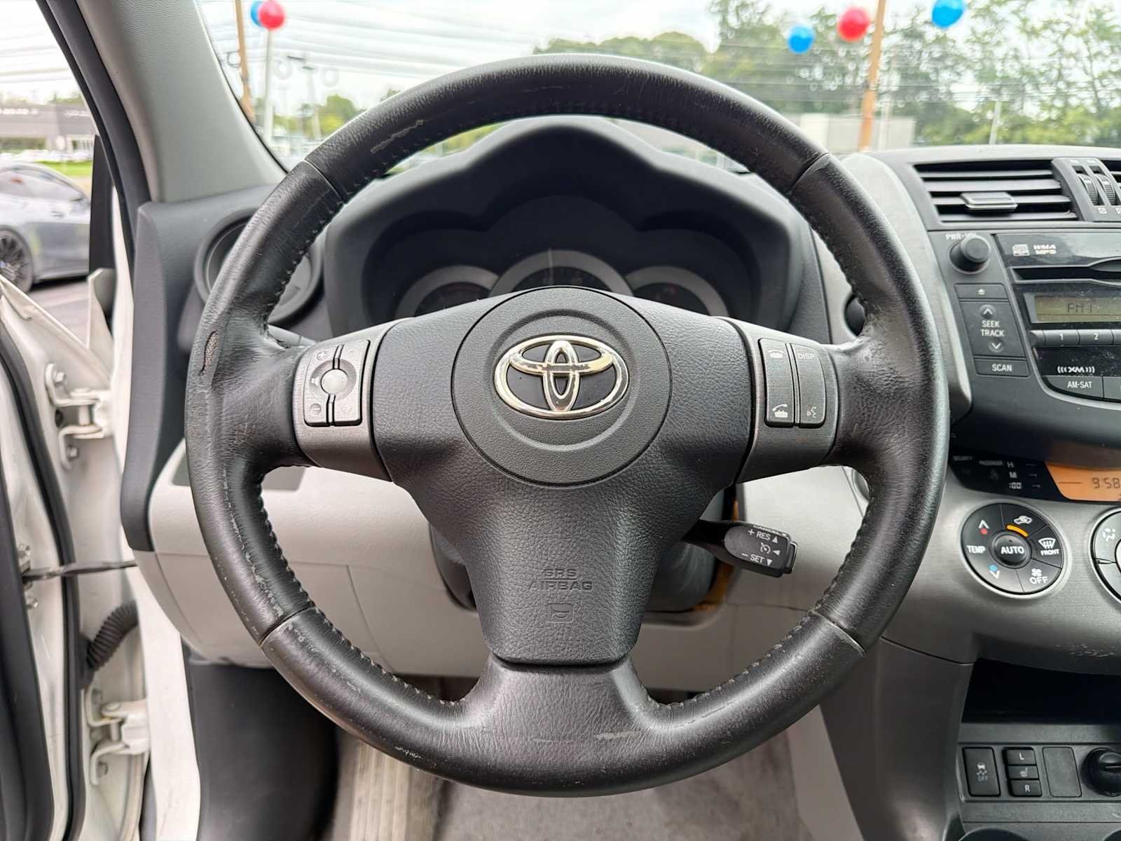 Used 2010 Blizzard Pearl Toyota Ltd image 24