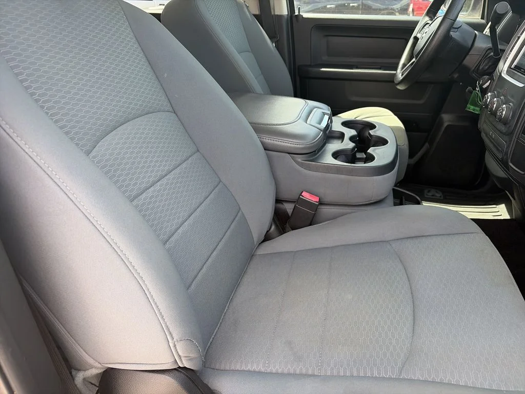 Used 2013 Silver Ram Express image 26