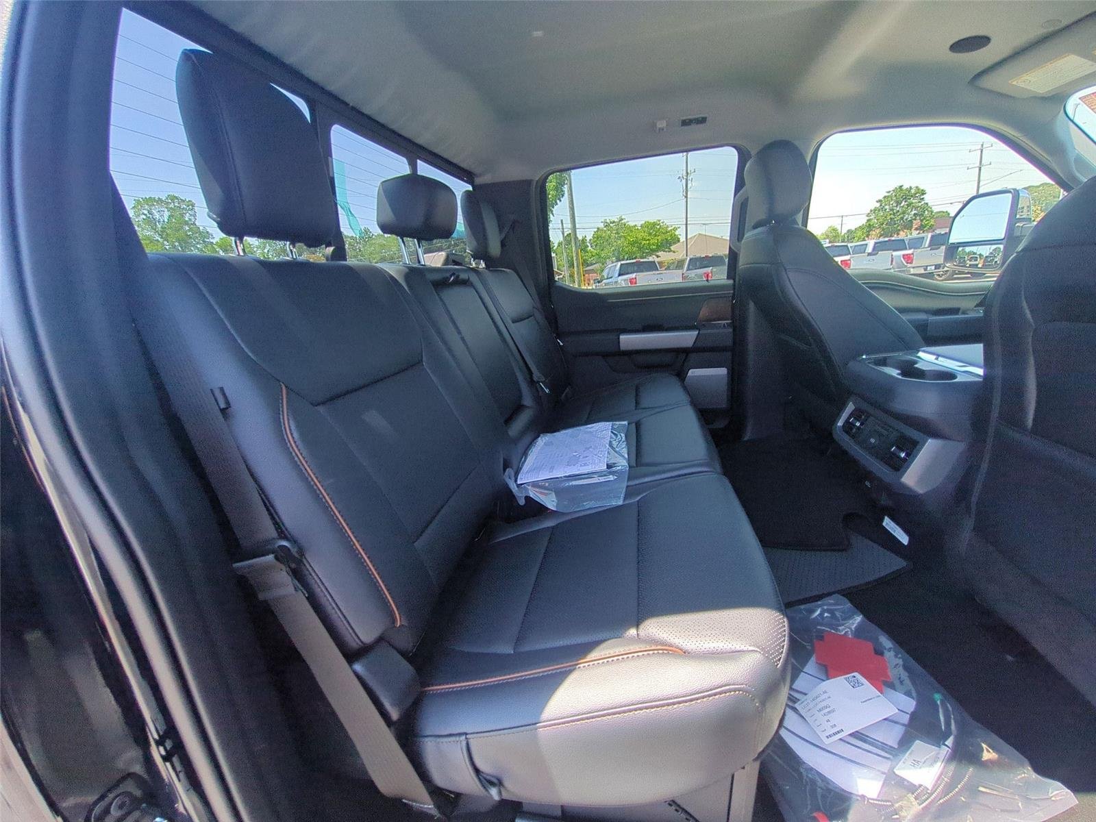 New 2026 Agate Black Metallic Ford F-350® Lariat® image 36