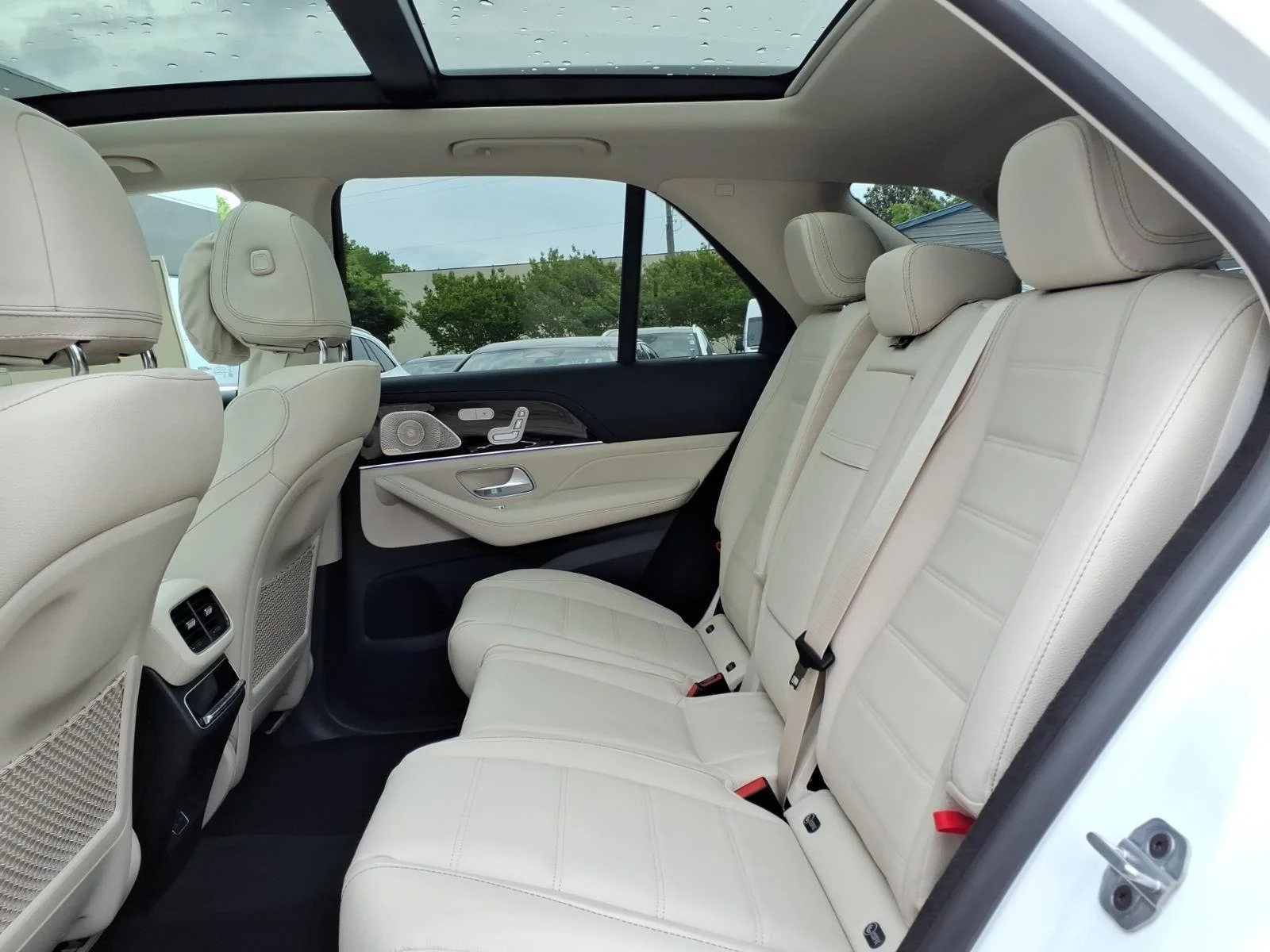 New 2026 WHITE Mercedes-Benz GLE 350 image 16