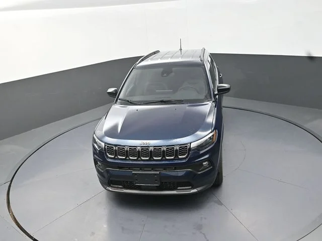 New 2026 Fathom Blue Pearl-Coat Exterior Paint Jeep Latitude image 12