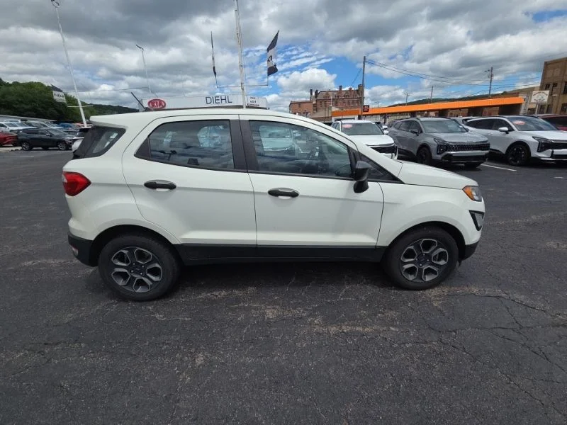 Used 2020 White Ford S image 8