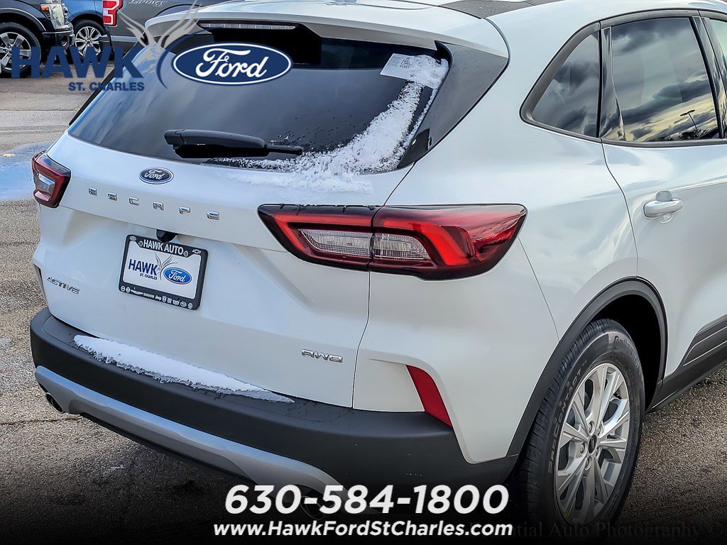 New 2026 Oxford White Ford Active® image 6