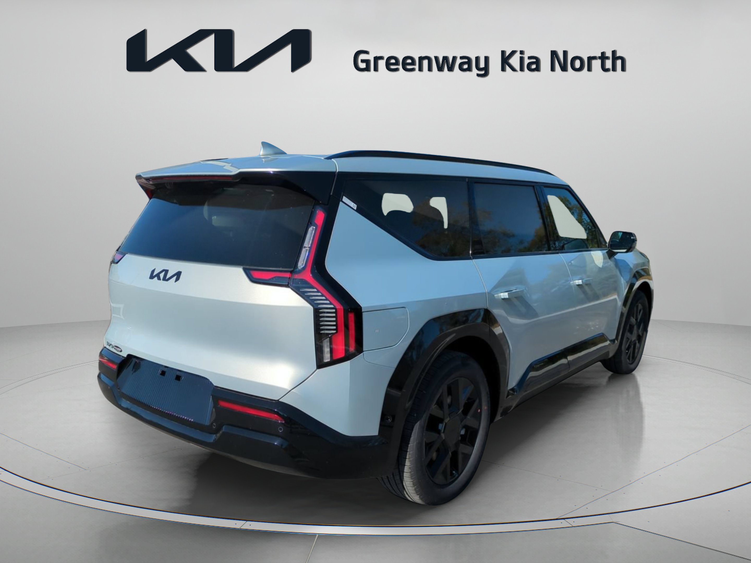 New 2026 Ivory Silver Kia Land AWD image 8