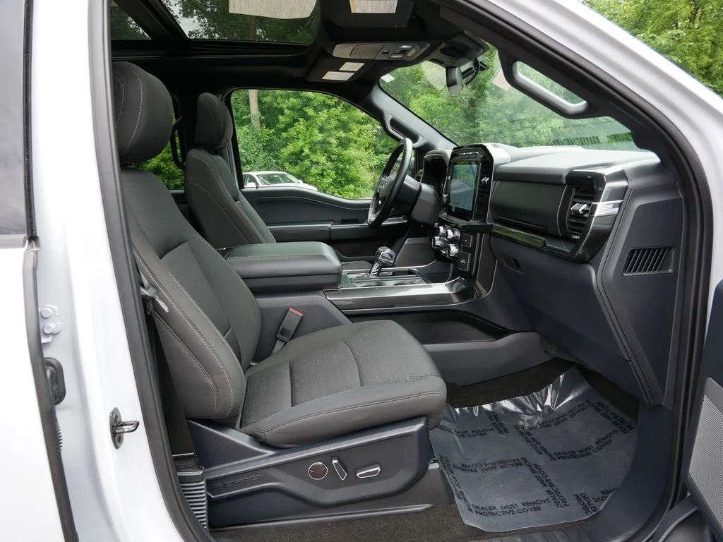 Certified Used 2021 White Ford XLT image 8