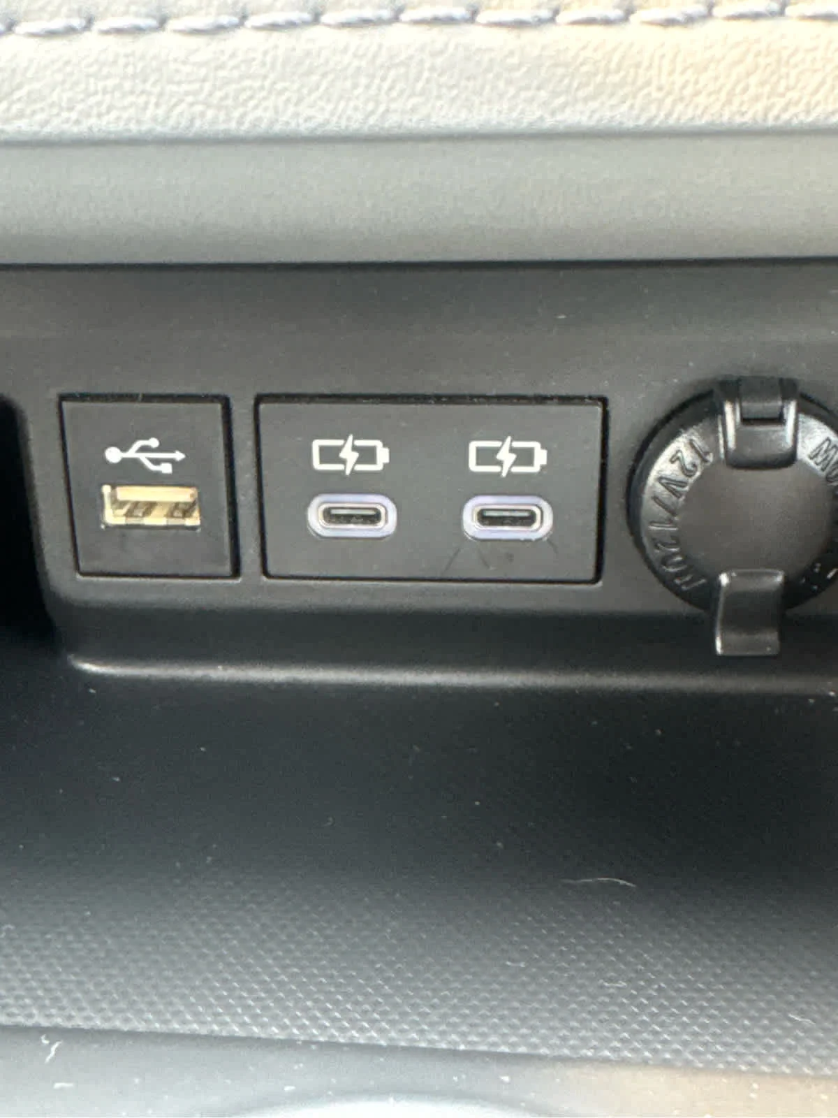 Used 2023 Moon Dust Toyota XLE image 24