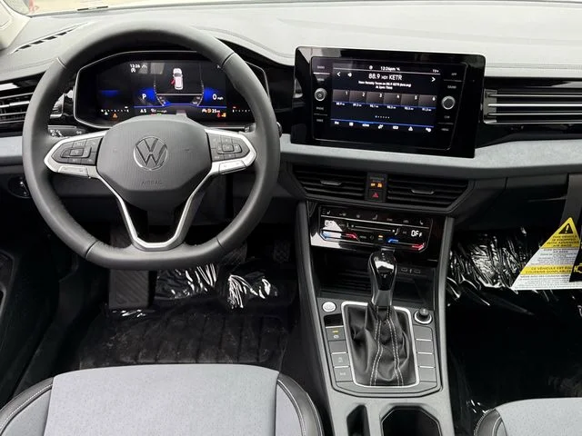 New 2026 White Volkswagen 1.5T SE image 9