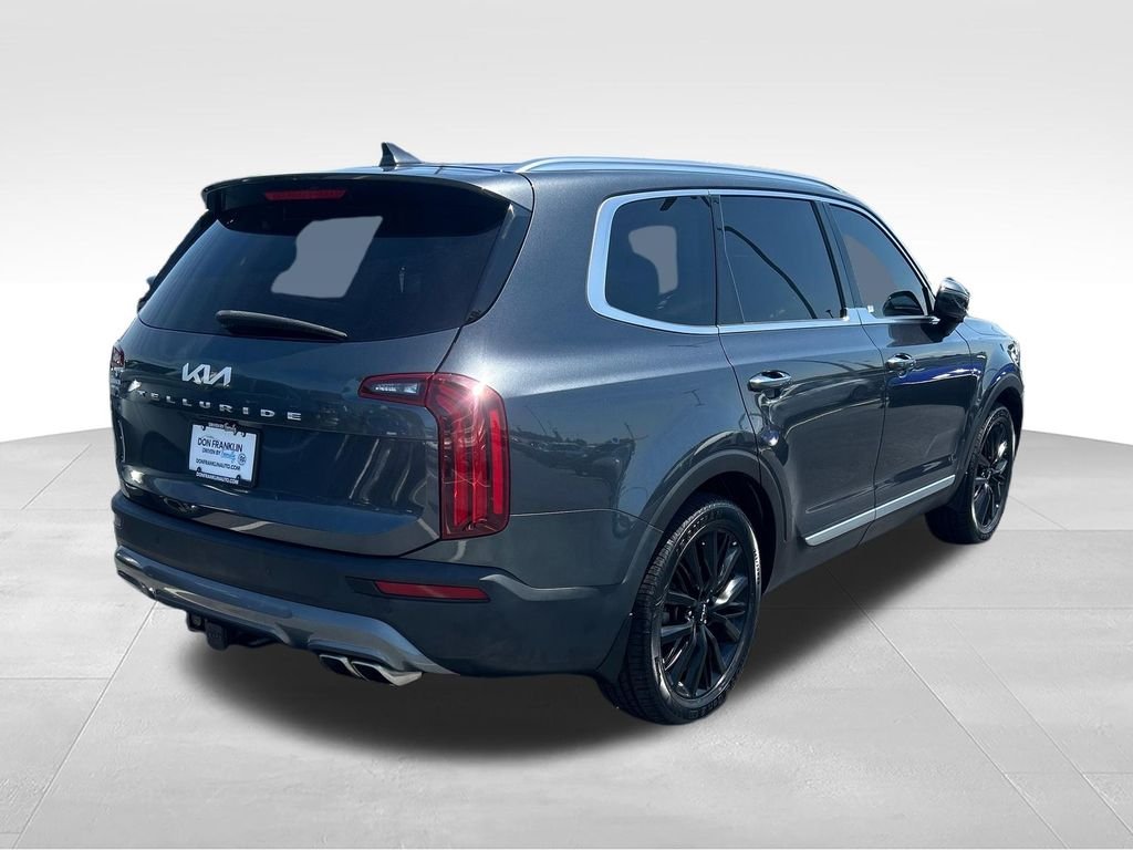 Used 2022 Gray Kia SX image 5