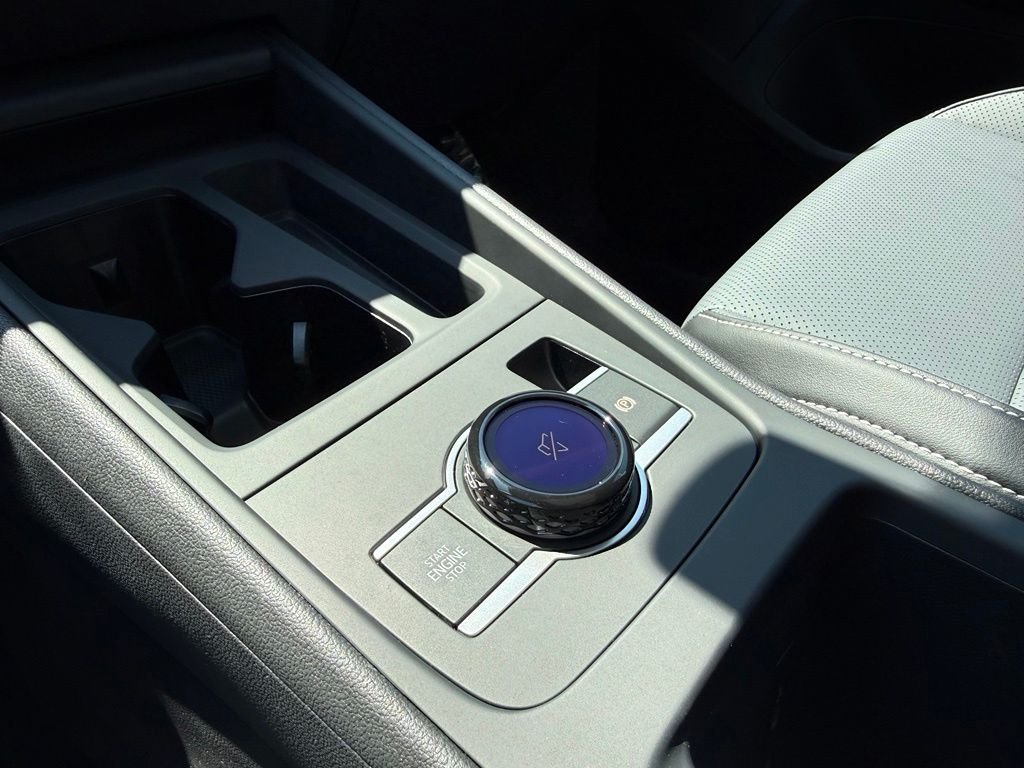 New 2026 White Volkswagen 2.0T SE image 41