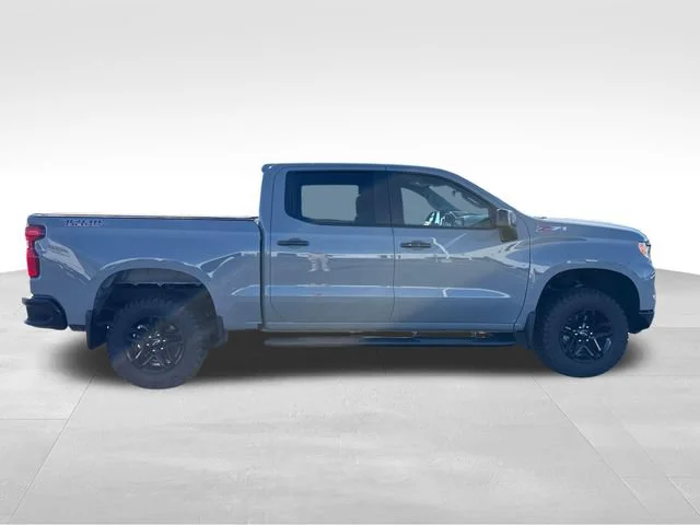 Used 2024 Slate Gray Metallic Chevrolet LT Trail Boss image 7