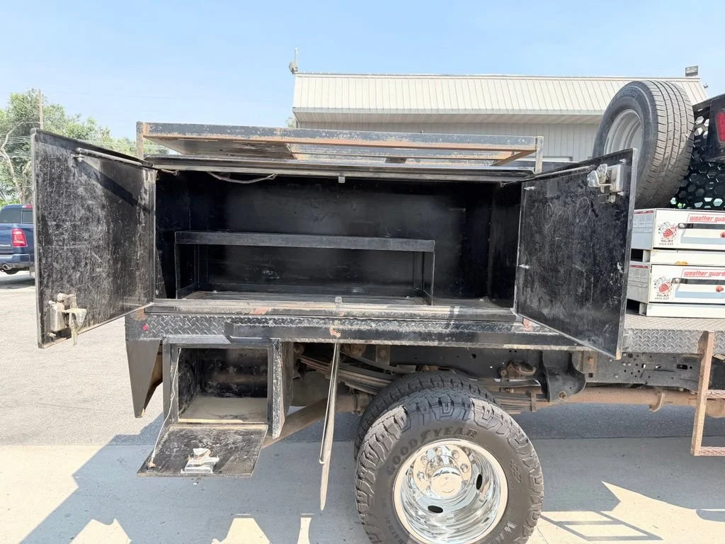 Used 2020 White Ford XL image 22