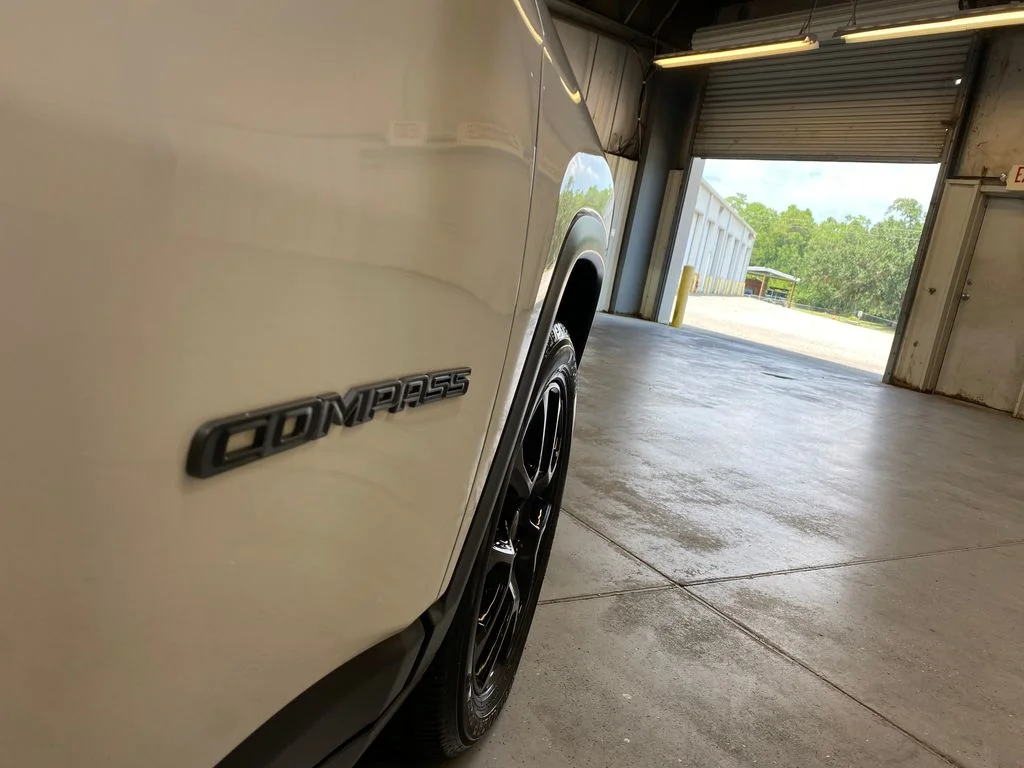 Used 2026 White Jeep Latitude image 16