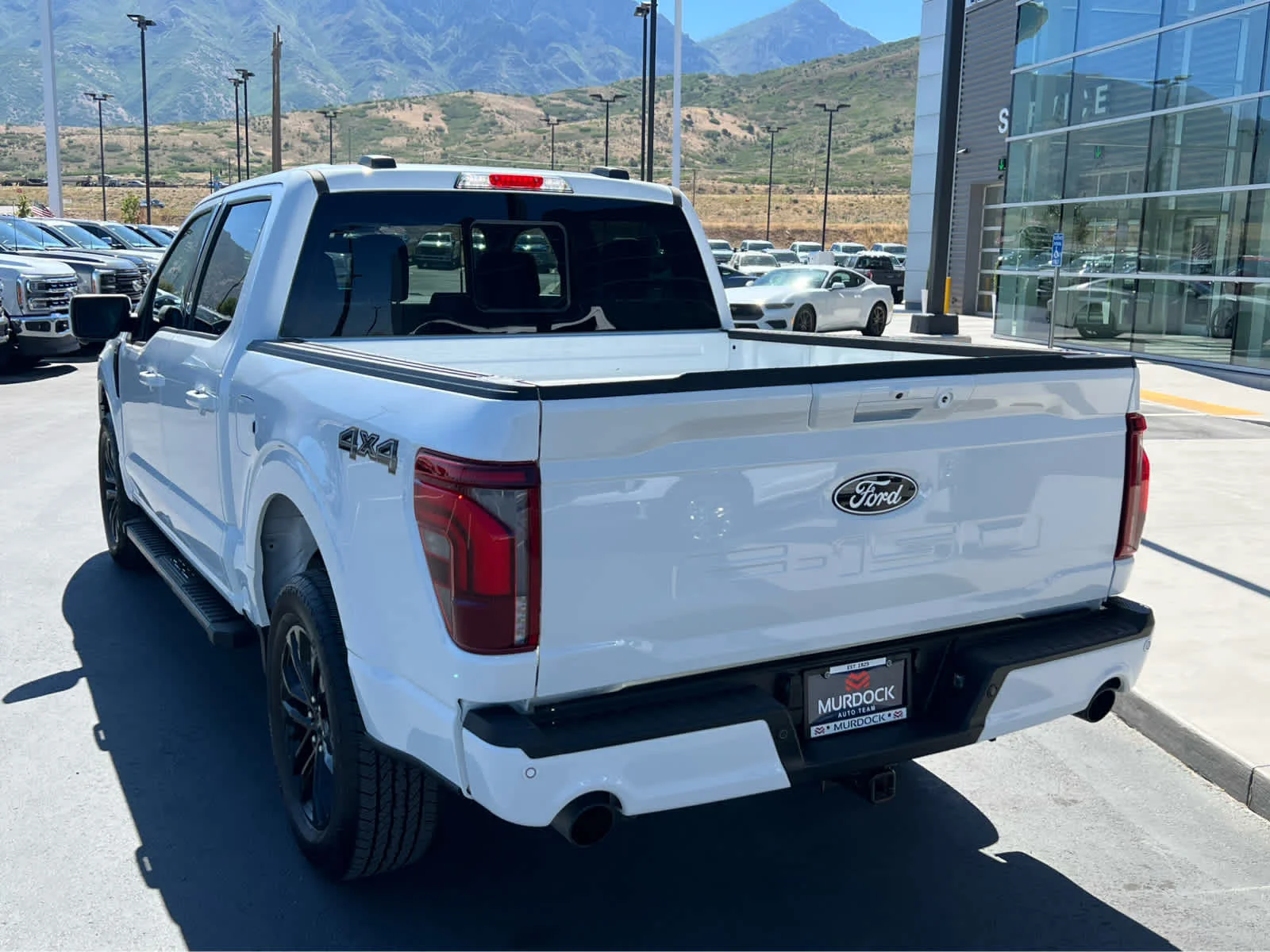 Certified Used 2025 Oxford White Clearcoat Ford LARIAT image 10