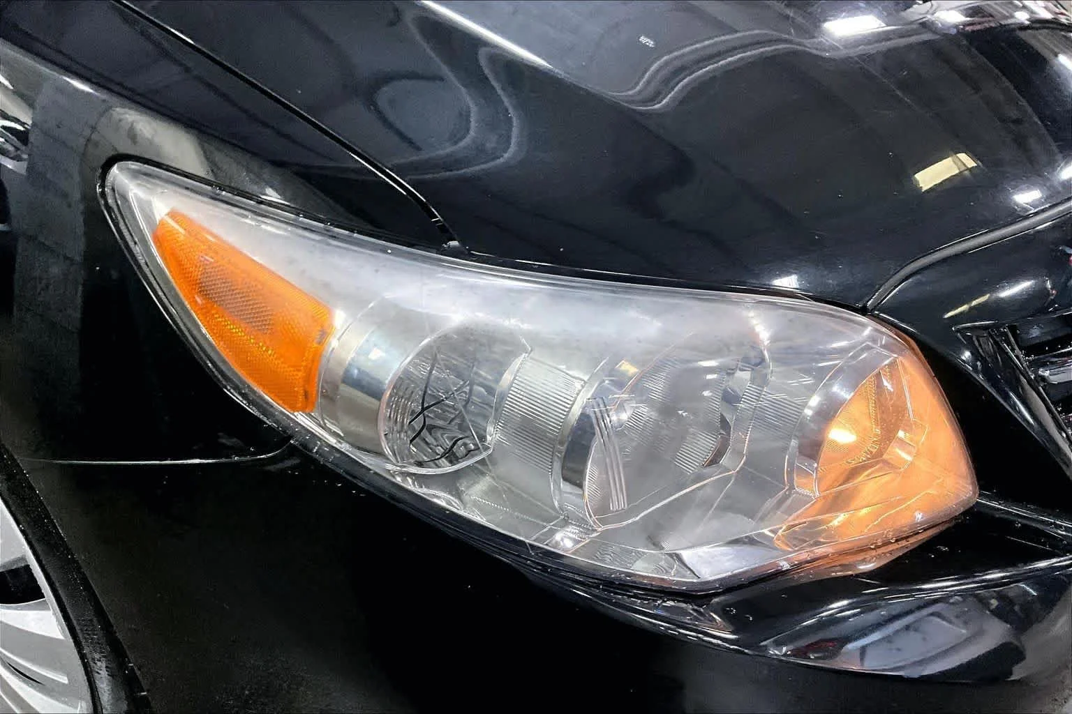 Used 2013 Black Sand Pearl Toyota LE image 25