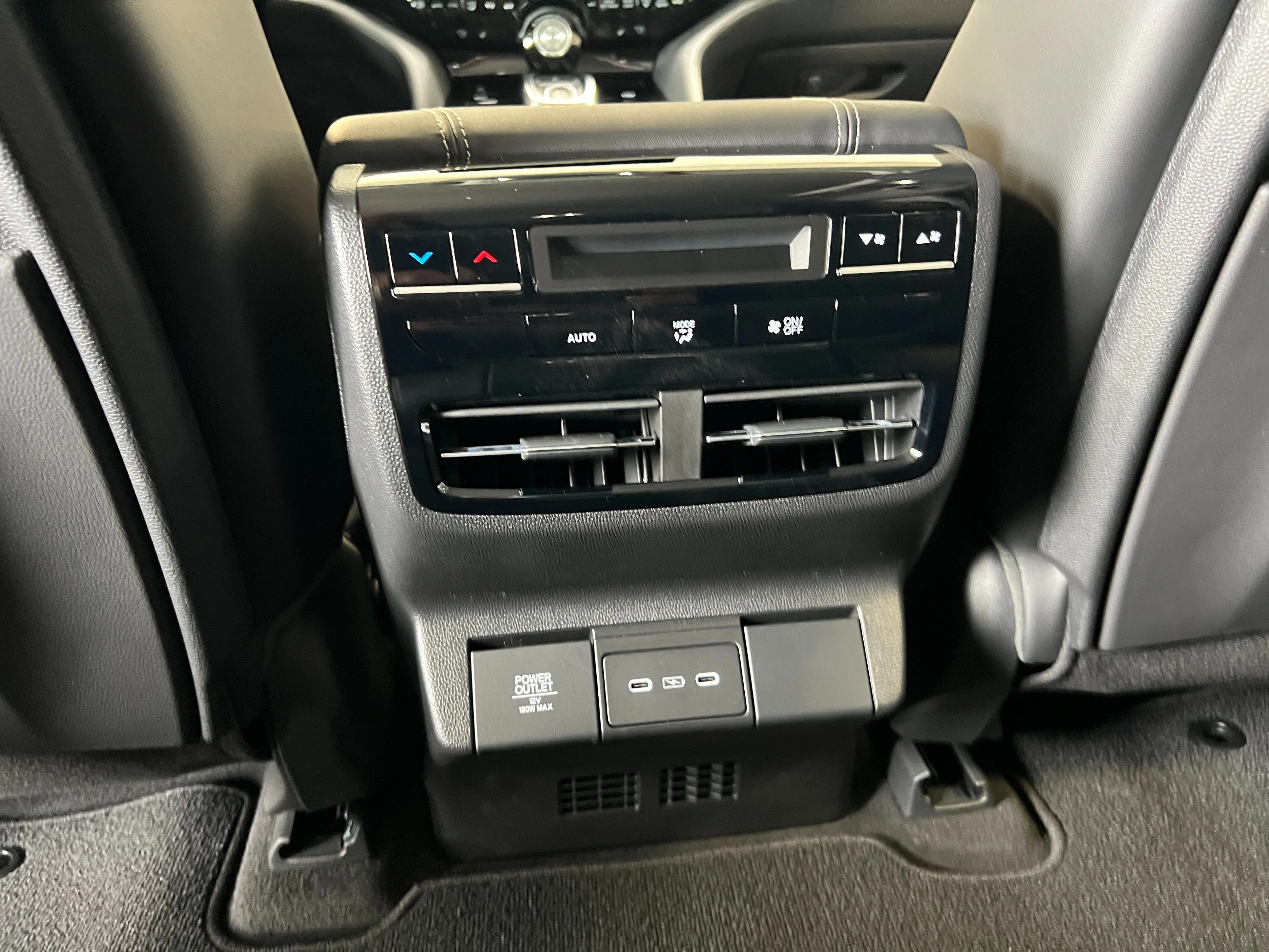 New 2026 Solar Silver Metallic Acura w/Technology Package image 32