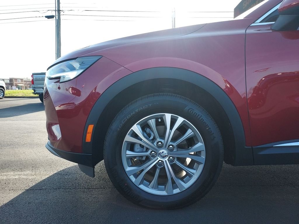 Used 2022 Red Buick Preferred image 16